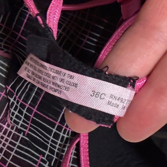 Vintage Y2K Black & Pink Grunge Lingerie – Size 36C - Picture 4 of 5